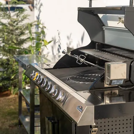 Βίλα Luxury Aruna