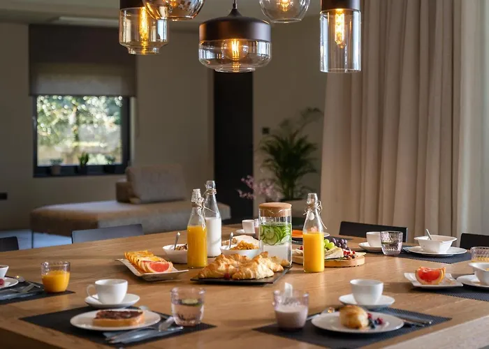 Luxury Aruna * 풀라