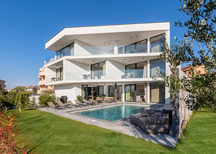 빌라 Luxury Aruna *